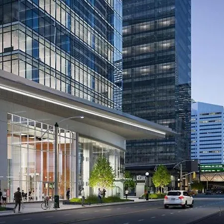 Boutique Suites - Entertainment District, Scotiabank Arena - Downtown Toronto